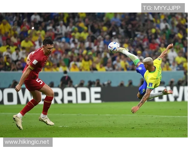 C罗足球明星手办精美图片展示与收藏价值分析